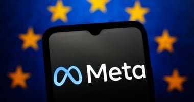 «ميتا» تخفض توزيعها السنوى للأسهم بنحو 5٪ لمعظم موظفيها