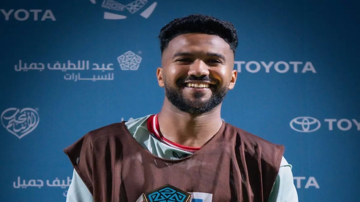 عاجل: توني يحطم رقماً قياسياً جديداً في دوري روشن… 11 هاتريك تشعل المنافسة!