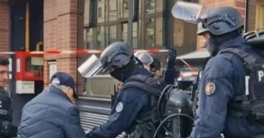 فرنسا توقف مراهقين بتهمة الإعداد لهجوم إرهابى