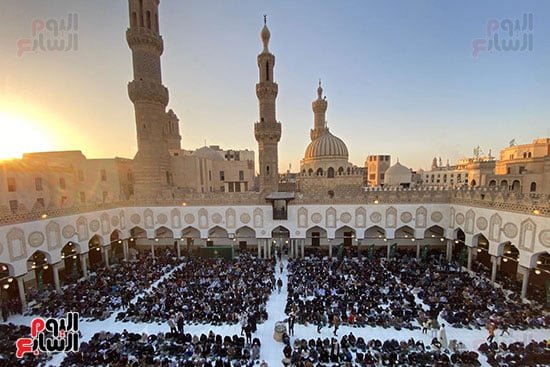 أفطار سبعة ألاف صائم