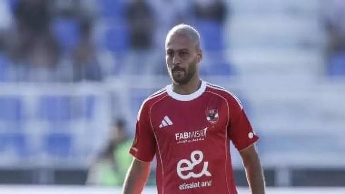 عاجل: توروب يلجأ لـ"بيكهام" كحل صادم لتعويض ياسر إبراهيم أمام سموحة… هل ينجح البديل الغامض؟