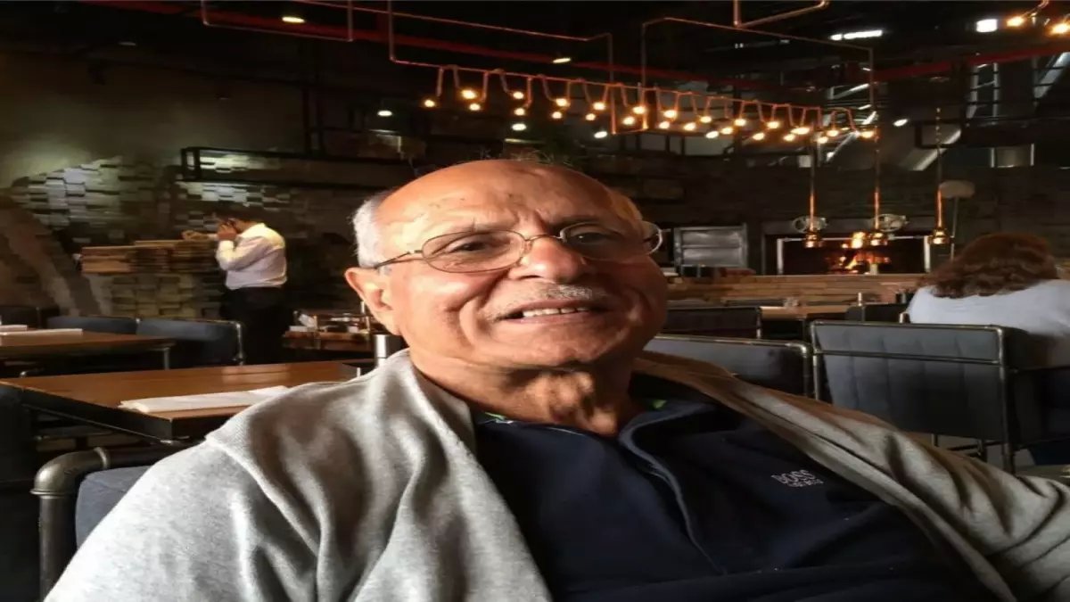 عاجل: حائز نوبل السعودي يصنع المعجزة - جهاز سحري يحول الهواء لـ1000 لتر مياه يومياً!