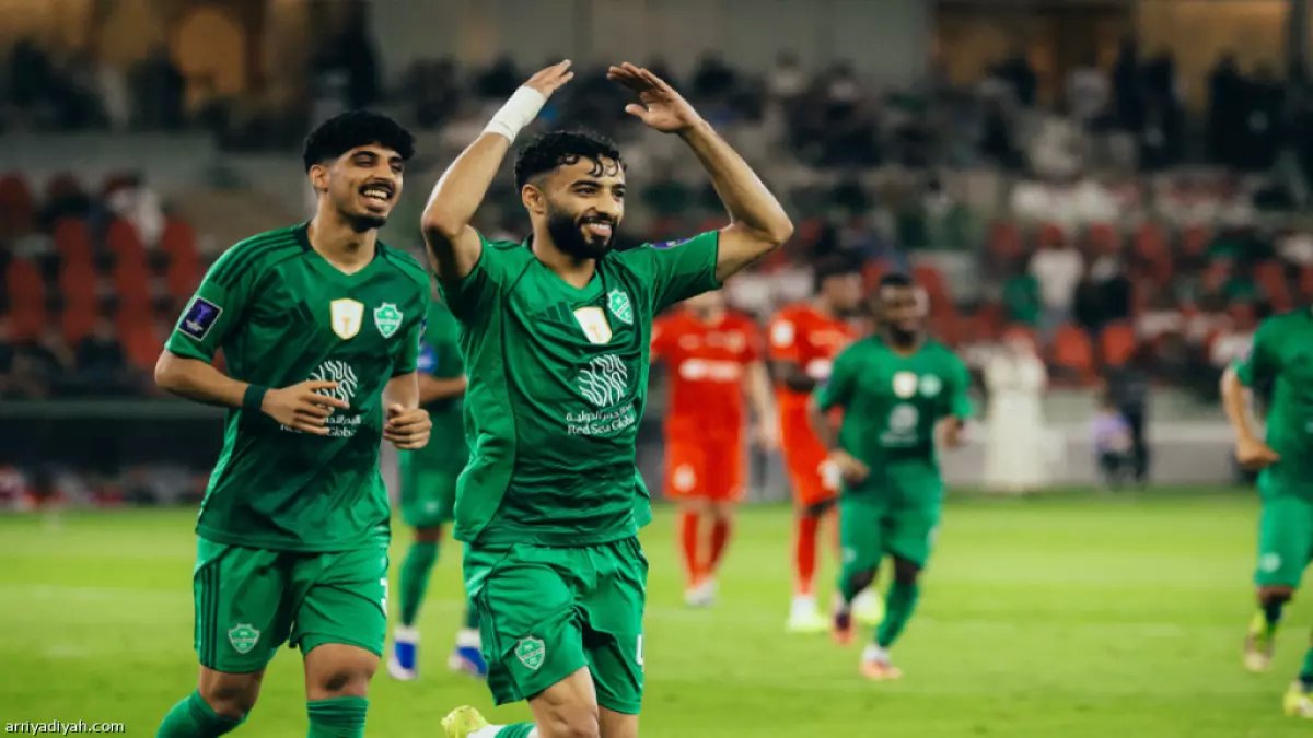 عاجل: صالح أبو الشامات يعود للأهلي بعد اختفاء 4 أشهر... المفارقة الصادمة في تشكيل النجمة!