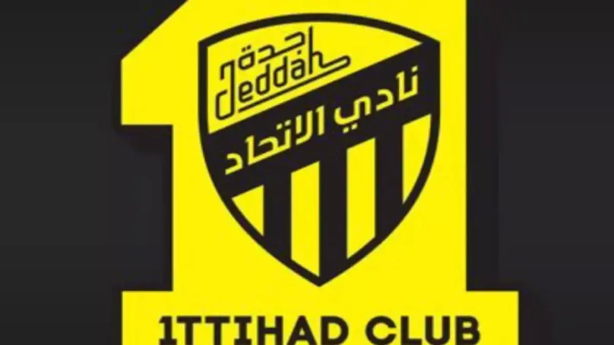 عاجل: الاتحاد يسحق الهلال ويقدم الصدارة للنصر هدية ذهبية… انقلاب دراماتيكي صادم!