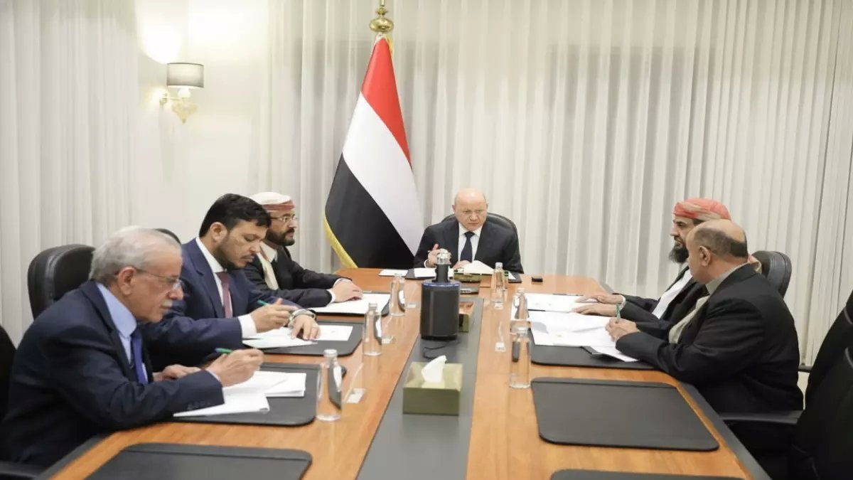 عاجل: مجلس القيادة يعلن الحرب على من هاجم عدن... تحقيق شامل ومحاسبة فورية للمتورطين!