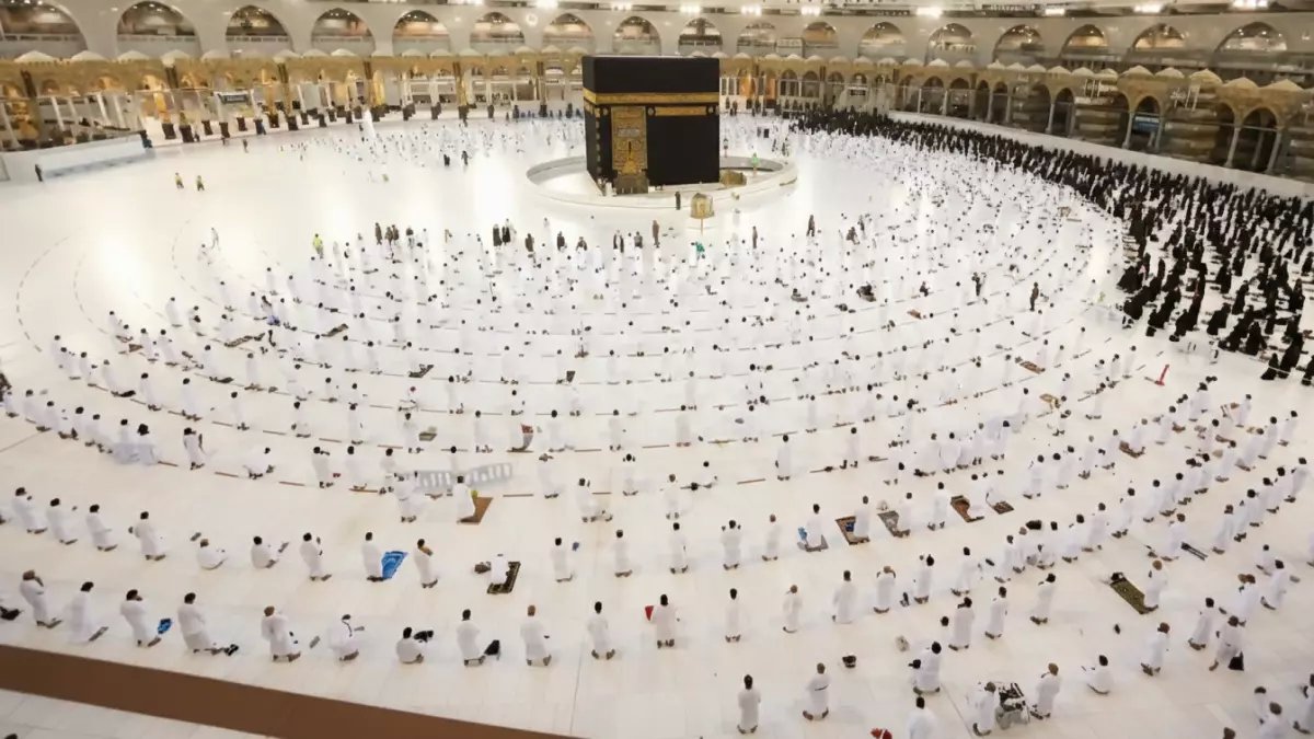 عاجل: مواعيد التراويح في الرياض تُعلن رسمياً… الصلاة الأولى تبدأ بعد ساعات!