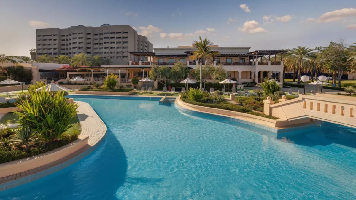 عاجل: فنادق أنانتارا العالمية تفتح التوظيف في عُمان - رواتب مغرية ومزايا استثنائية!