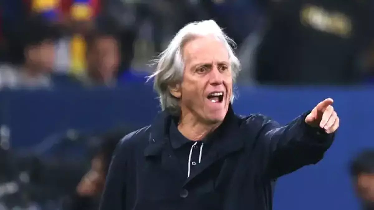 جورجي جيسوس يكشف حقيقة غضبه من رمضان: "اللاعبون طلبوا التدريب قبل الإفطار وأنا متفاجئ!"