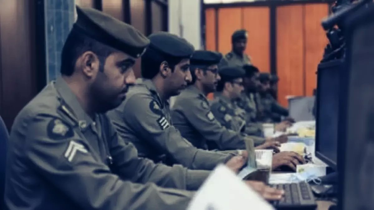 للمقيمين.. معيار جديد لـ'الأمان الوظيفي' ليس كما تتوقع، والمديرية العامة للجوازات تحسمه برقم واحد: 90 يومًا في جوازك.