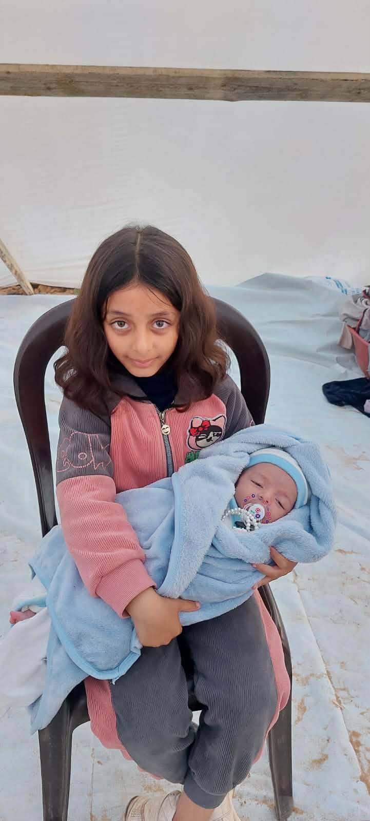 طفلة فلسطينية بعد الحرب على غزة