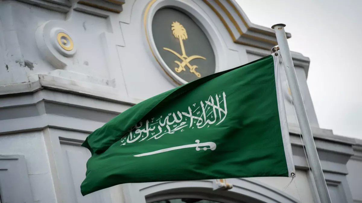 عاجل: السعودية تهدد العراق بخطوة خطيرة... خريطة مثيرة للجدل تشعل أزمة دبلوماسية في الخليج!