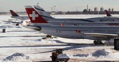 آلاف الرحلات الملغاة تشل مطارات نيويورك.. ما السبب؟