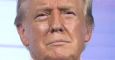 ترامب يهدد بتعريفات أعلى وأقسى رغم إلغاء المحكمة لرسومه