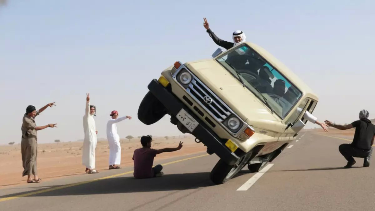 عاجل: غرامة تصل 60 ألف ريال... هل تنهي عقوبات المرور الجديدة مأساة التفحيط التي حصدت الأبرياء لعقد كامل؟