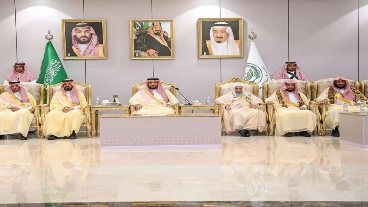 أمير جازان يشعل حماس الأهالي في احتفالية يوم التأسيس التاريخية... والجماهير تهتف للوطن!