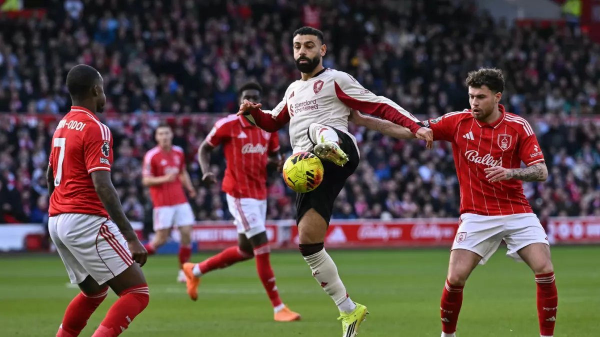 عاجل: بنزيما يصدم الجماهير بتصرف محرج مع عوار عبر مواقع التواصل... ماذا فعل النجم الفرنسي؟