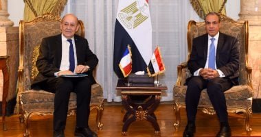 وزير الخارجية يحذر من مخاطر استمرار سياسات إسرائيل التصعيدية على أمن المنطقة