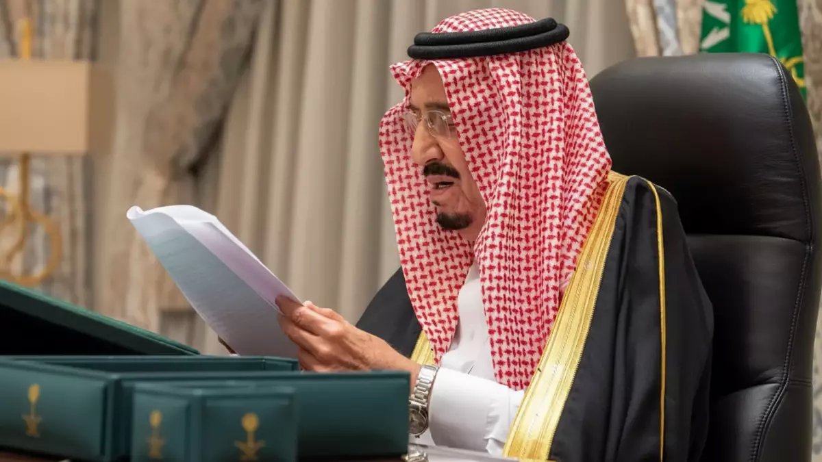 عاجل: الإعلان الرسمي لموعد إيداع راتب الضمان الاجتماعي رمضان 1447 - ملايين السعوديين ينتظرون!