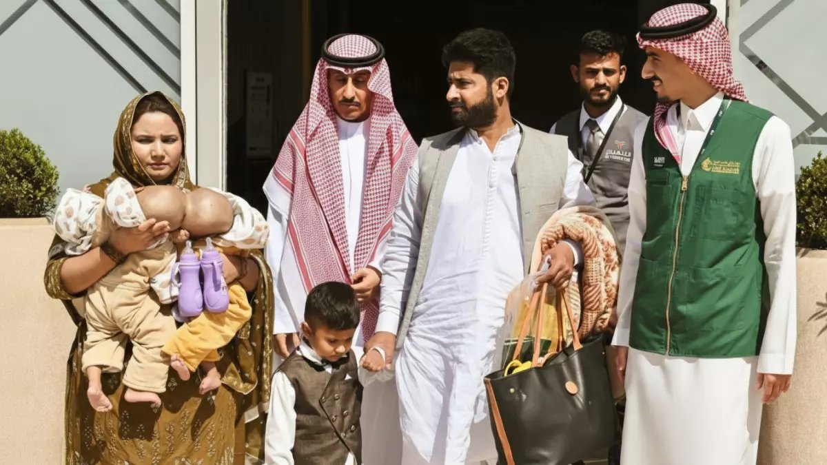 عاجل: وصول التوأم الملتصق الباكستاني «سفيان ويوسف» للرياض... هل ستنجح السعودية في معجزة طبية جديدة؟