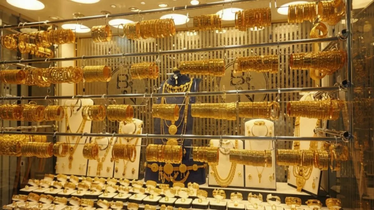عاجل: انفجار جديد في سعر الذهب بمصر... عيار 24 يحطم حاجز الـ8000 جنيه - هل تشتري الآن أم تنتظر؟
