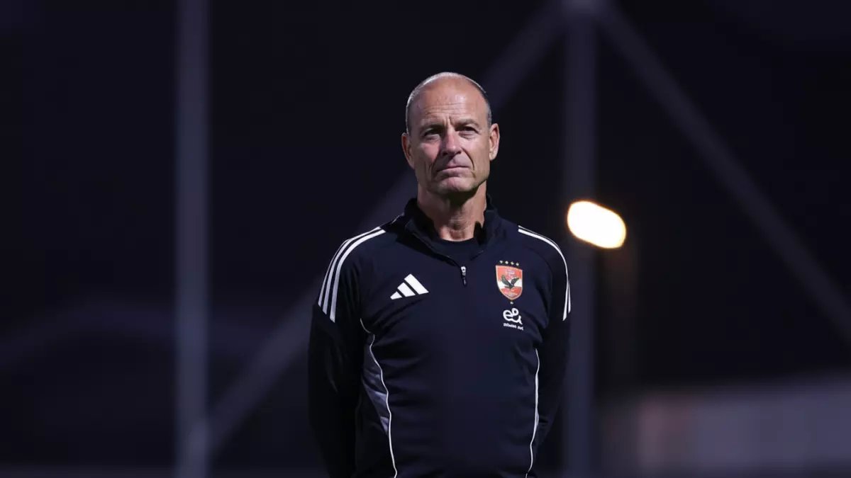 عاجل: محسن صالح يفجر مفاجأة صادمة عن أزمة الأهلي... ويكشف الحل السحري الذي سينقذ الموسم!