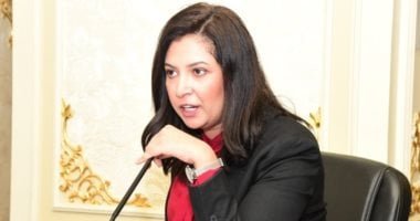 أميرة العادلى: دراما المتحدة تفتح مشاكل الأسرة وتدفع البرلمان والحكومة لوضع حلول.. المسلسلات تفتح ملفات شائكة.. الحظر ليس حلا وحماية أطفالنا تبدأ باستراتيجية شاملة.. والدراما تصنع الوعى وتدفع الحكومة للتحرك