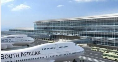 حريق يربك الحركة الجوية فى مطار كيب تاون ويوقف الرحلات الدولية مؤقتا