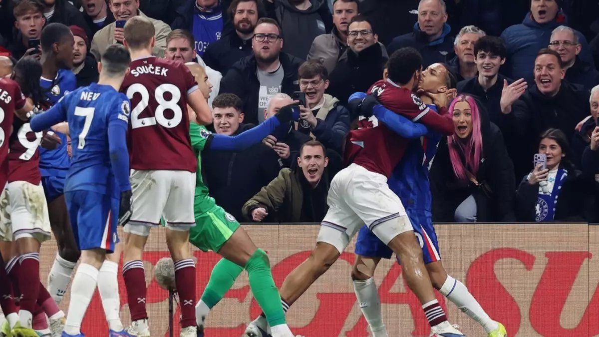 عاجل: فضيحة إيفان توني تهز الدوري السعودي… الانضباط يفتح تحقيقاً صادماً والعقوبة قد تدمر موسم الأهلي!