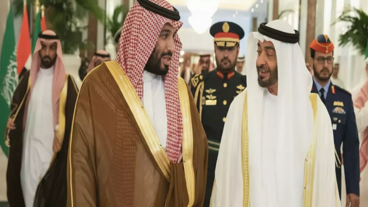 بينما كان العالم يراقب الصراعات العسكرية، كانت السعودية تعد حسابها الجيوسياسي.. 12% من ثروات العالم التجارية تنتظر قرار الرياض