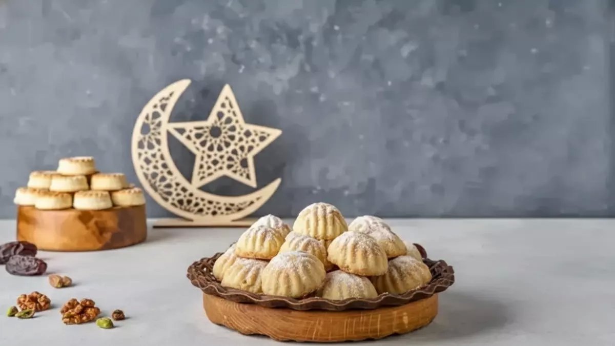 عاجل: أول أيام عيد الفطر 2026 في مصر.. إجازة لمدة 3 أيام تبدأ يوم 20 مارس - صلاة العيد في القاهرة 6:24 صباحاً!