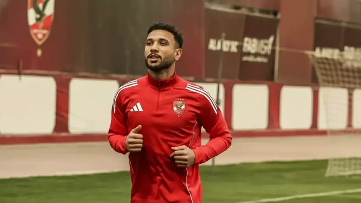 🚨 مباشر من معسكر الأهلي: توروب أمام أكبر لغز دفاعي في الموسم - بيكهام أم ياسر إبراهيم أمام زد؟