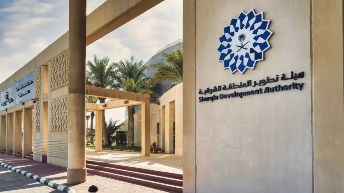 عاجل.. السعودية تتجه للثورة: طائرات كهربائية تحلق في سماء الشرقية لأول مرة في التاريخ!