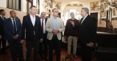 وزير الزراعة ومحافظ الجيزة يتفقدان المتحف الزراعى ويشيدان بأعمال التطوير.. صور