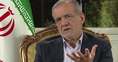 الرئيس الإيرانى: نلتزم بفتوى خامنئى