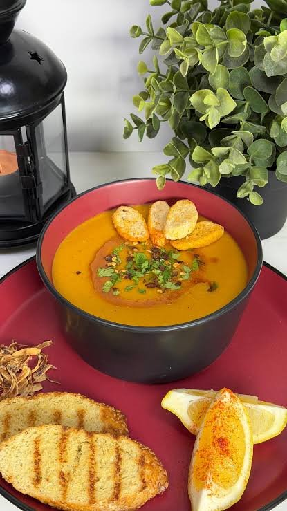 طبق الشوربة ضرورى مع بدء الإفطار  بدون كريمة