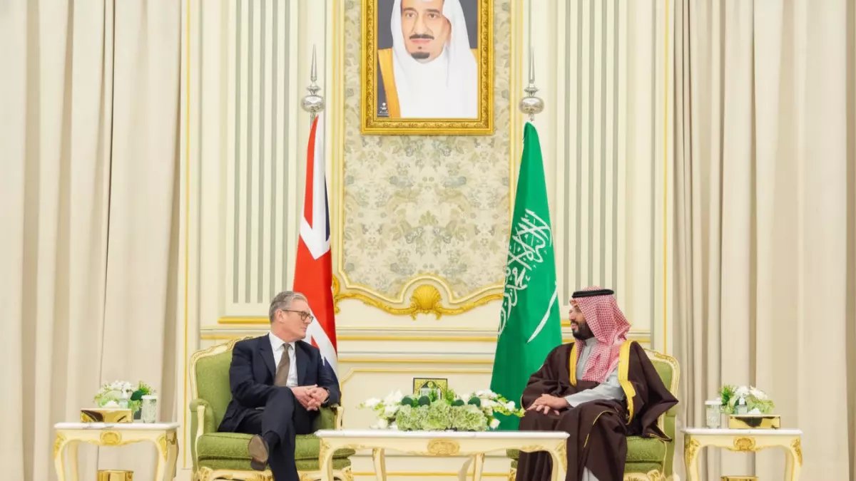 عاجل: اتفاقيات سرية بـ 8.7 مليار دولار بين ولي العهد السعودي وستارمر... هل تعيد رسم خريطة الاقتصاد العالمي؟