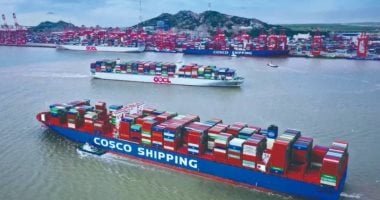 الصين تعلق فرض تعريفات جمركية إضافية على بعض الواردات من كندا