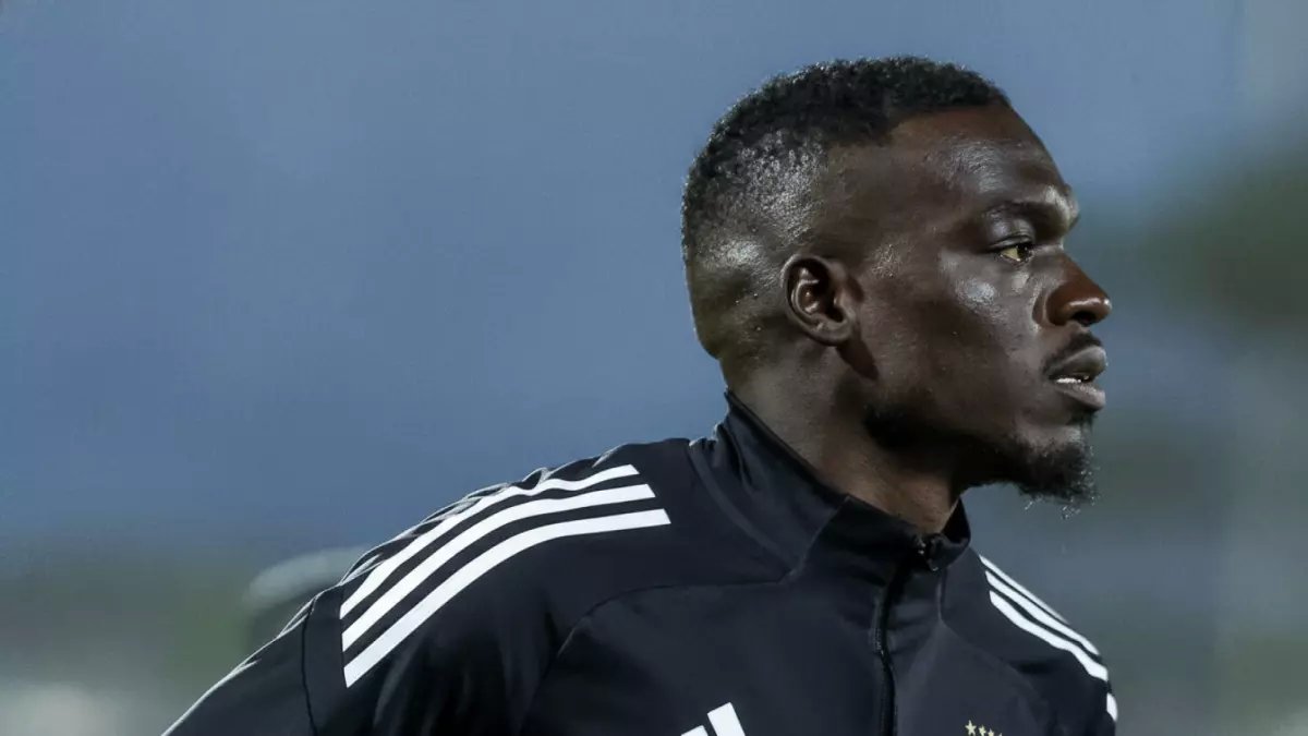 عاجل: كامويش يفجر مفاجأة بإطلالة صادمة والأهلي يحسم مصيره نهائياً - البديل في الطريق!