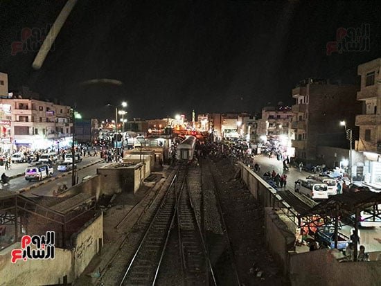 تسيير-حركة-القطارات-بصورة-طبيعية-في-الأقصر-بعد-خروج-عربتين-عن-القضبان-(2) تسيير-حركة-القطارات-بصورة-طبيعية-في-الأقصر-بعد-خروج-عربتين-عن-القضبان-(2)