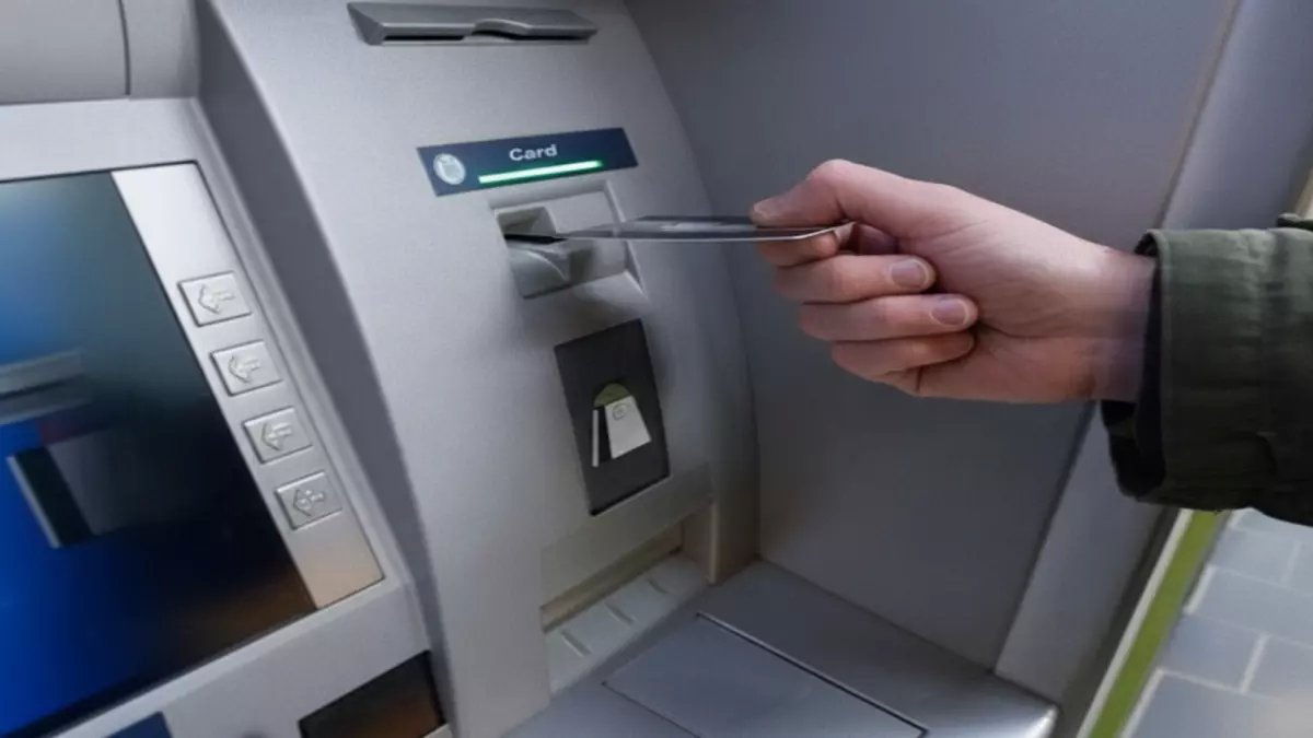 صادم: البنك الأهلي يكشف المستور… رفع الحدود الجديد للسحب والإيداع من ماكينات ATM سيغير حياتك المالية بعد 10 يونيو 2025!