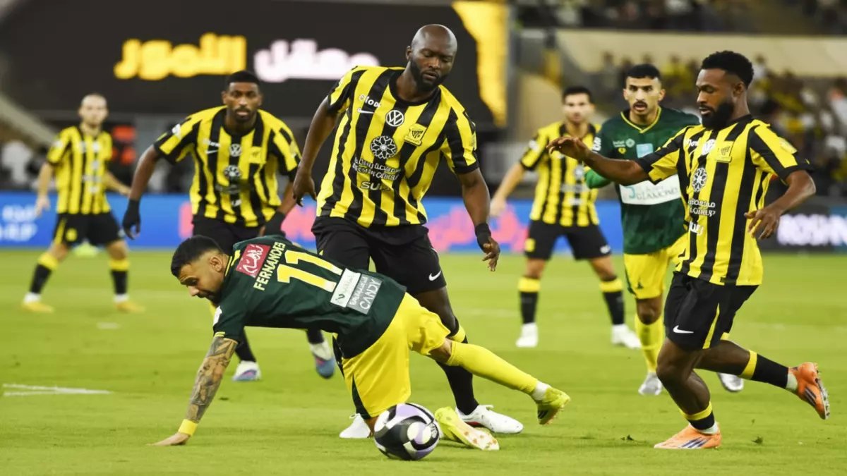 صادم: الدوري السعودي يحطم كل الأرقام… من 10 ملايين إلى 2.3 مليار ريال في 20 عاماً!