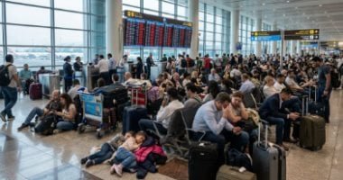 تعليق جميع الرحلات الجوية من مطارات دبى الرئيسية حتى إشعار آخر