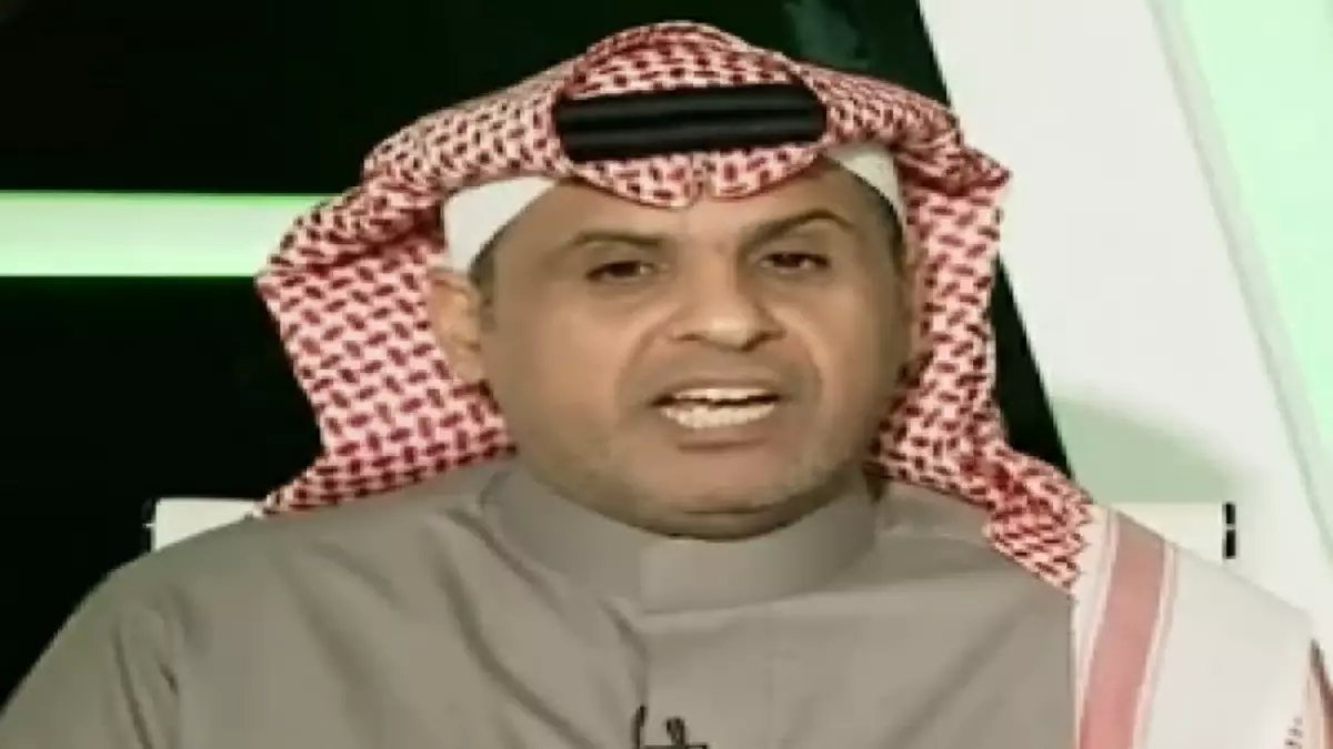 فضيحة: الدبيخي يفجر قنبلة عن سالم الدوسري... من احتياط إلى أفضل 10 لاعبين في العالم!