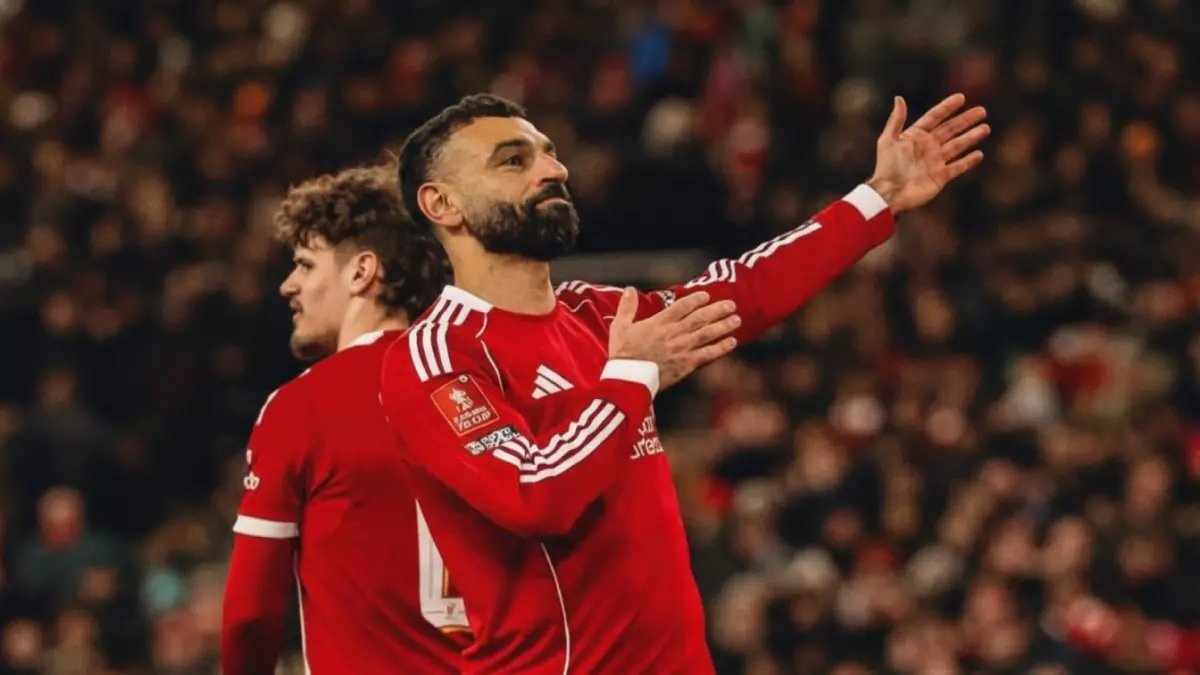 عاجل: محمد صلاح يقود هجوم ليفربول الناري ضد وست هام - المباراة التي ستحدد مصير الموسم!