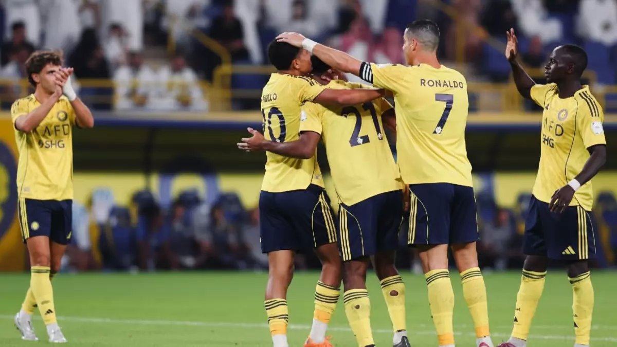 عاجل: رونالدو يقود تشكيل ناري للنصر ضد الفيحاء... هل يحسم الصدارة الليلة؟