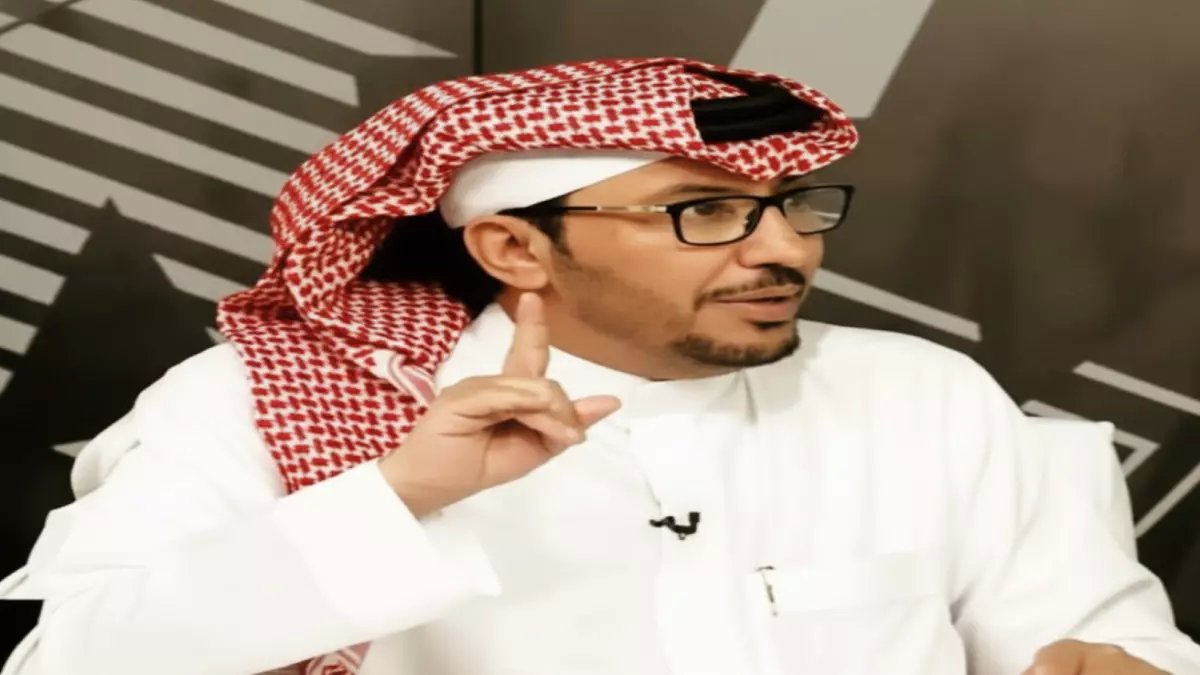 صادم: الروقي يفضح خبراء التحكيم بلقطة مدوية من مباراة النصر... "تعرفوا على حجم تناقضاتهم"!