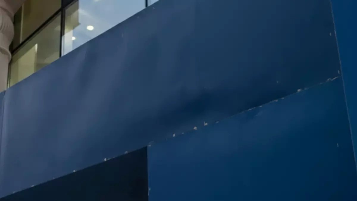 عاجل: الزكاة والجمارك تحذر السعوديين أصحاب اللوحات الخليجية... غرامة 20 ريال يومياً ابتداءً من 2026!