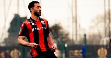 نيس ضيفاً على باريس فى الدوري الفرنسي.. وشكوك حول مشاركة عبد المنعم