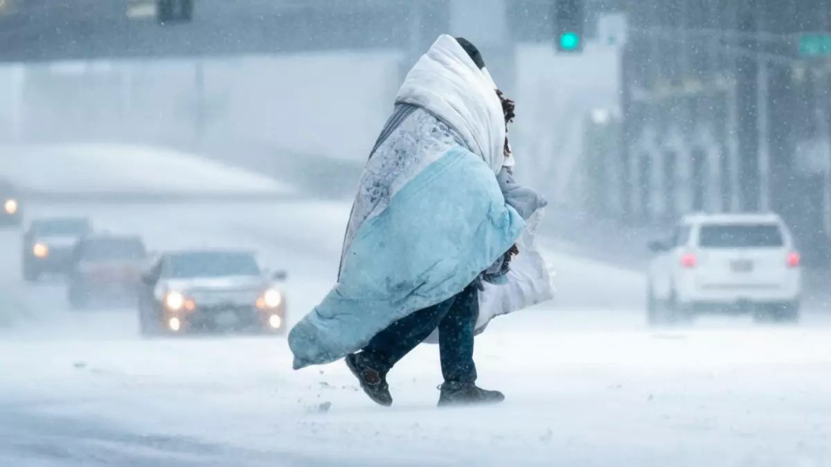عاجل: موجة برد قطبية تجتاح المملكة وتهديد خطير لحركة الطيران... هل تستعد لصدمة الصقيع؟