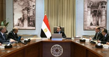 مدبولى يتابع استعدادات قطاع الطاقة الفترة المقبلة فى ضوء التصعيد العسكرى بالمنطقة